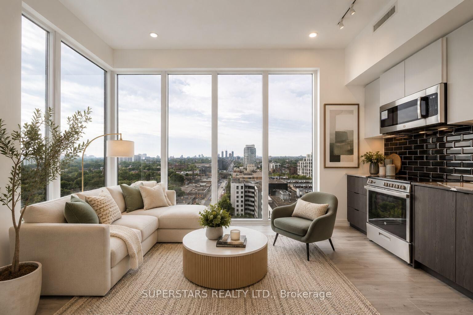 Property Photo:  285 Dufferin Street 1124  ON M6K 0J2 