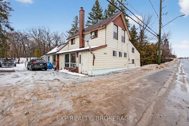 Property Photo: 2295 Sydenham Road ON K0H 1M0