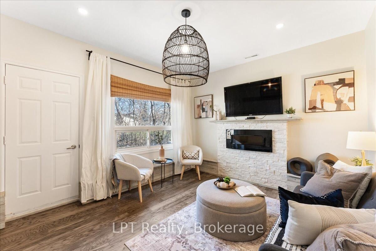 Property Photo:  154 Beach Road  ON L4P 2L7 