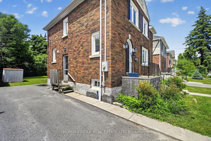 Property Photo: 100 Ellerbeck Street ON K7L 4H7