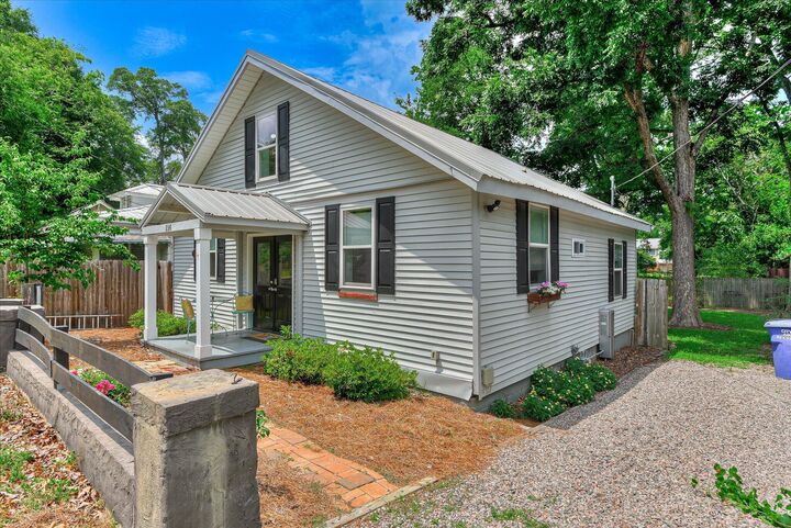 Property Photo: 116 Edgefield Avenue NW SC 29801