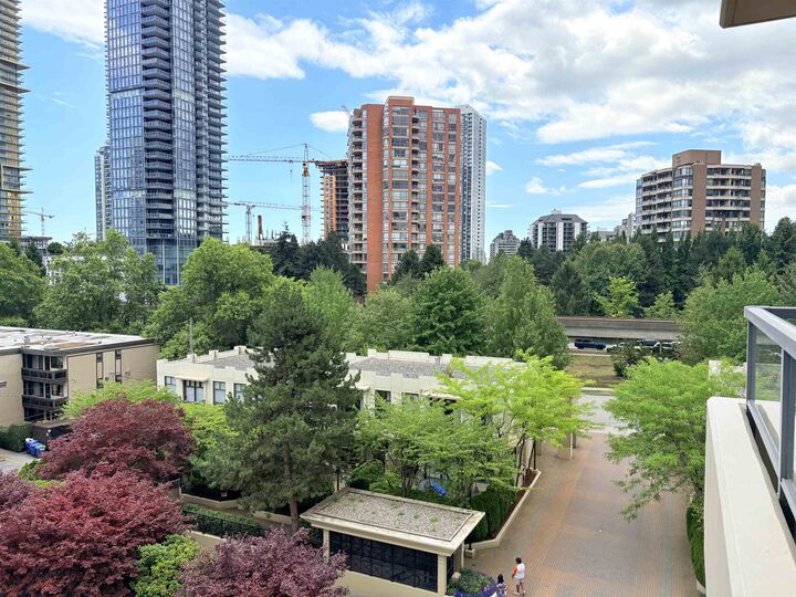 Property Photo: 4333 Central Boulevard 602 BC V5H 4W8
