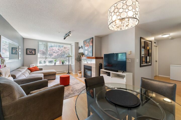 1163 The High Street 313 — photo 1