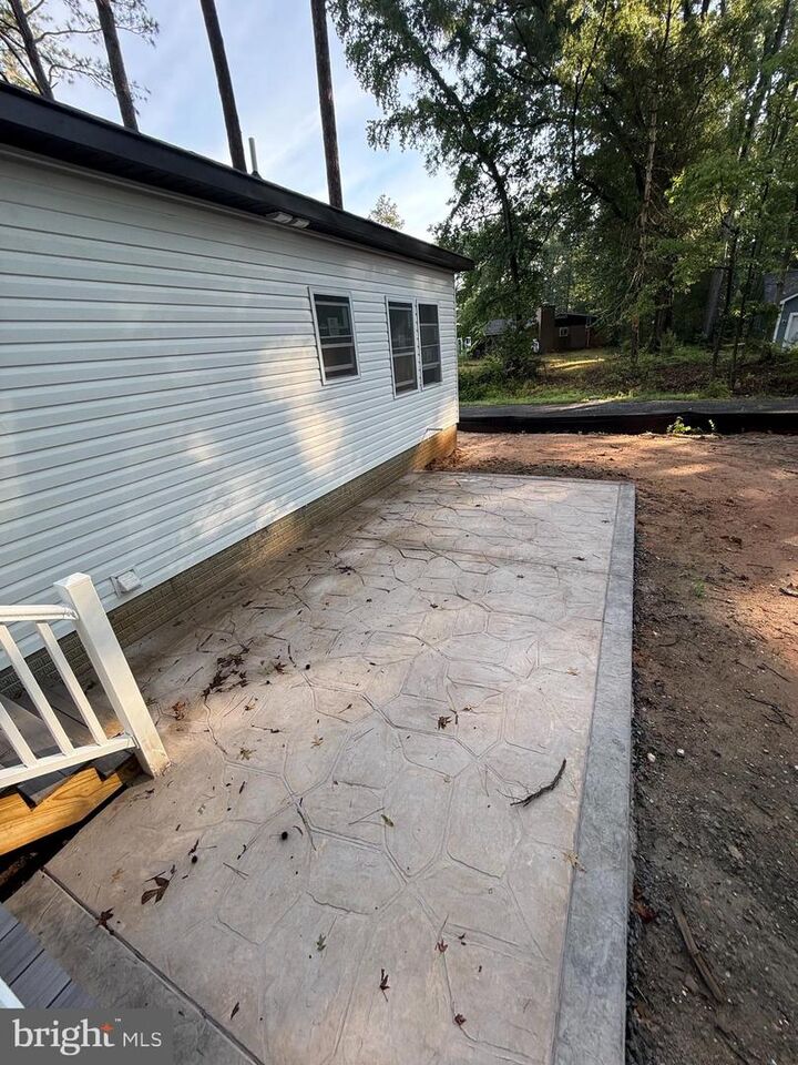 Property Photo: 105 Circle Lane VA 22443