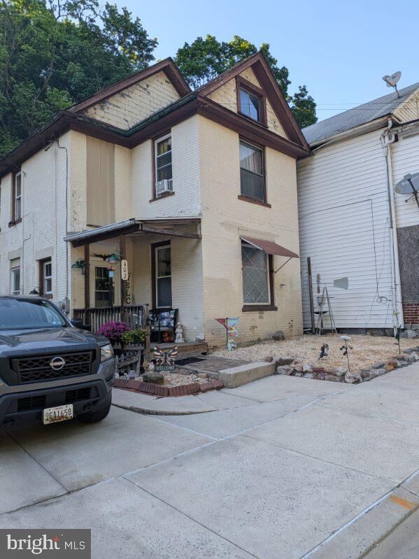 Property Photo: 402 Goethe Street MD 21502