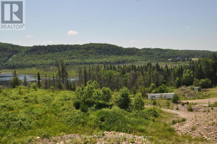 Photo de la propriété:  235 Sinclair Road  ON P1H 0J6 