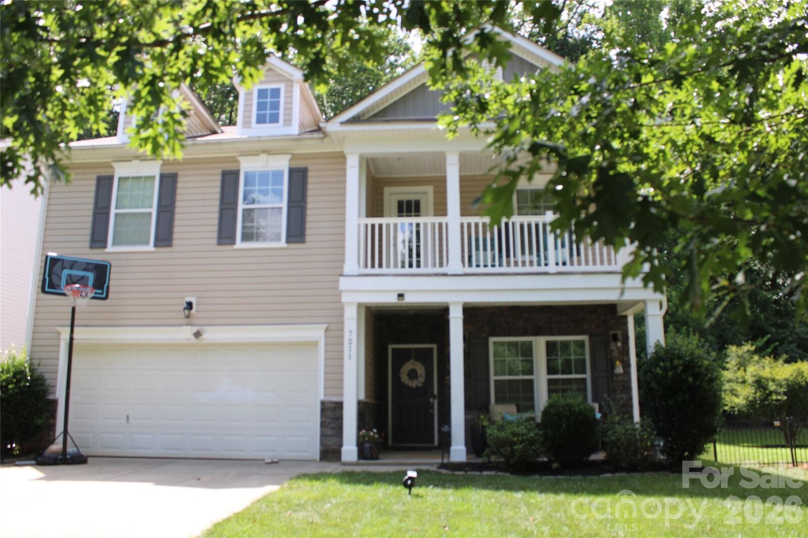 Property Photo:  7211 Barefoot Forest Drive  NC 28269 