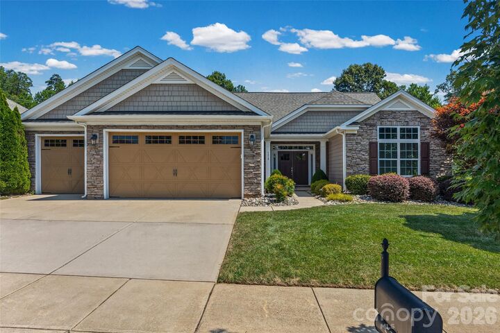 Property Photo: 5218 Casper Drive NC 28214
