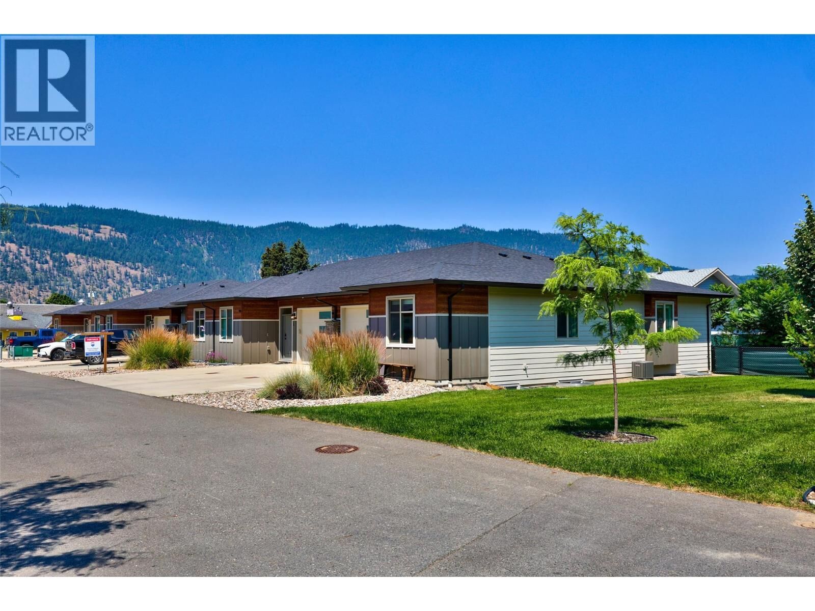 Property Photo: 220 Shepherd Road 1 BC V0E 1M0