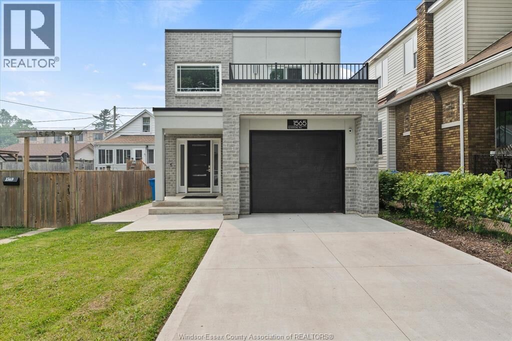 Property Photo:  1565 Gladstone Avenue  ON N8X 1Z3 