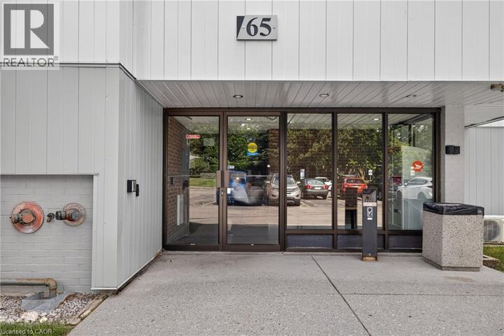 Property Photo:  65 Silvercreek Parkway 401  ON N1H 7R9 