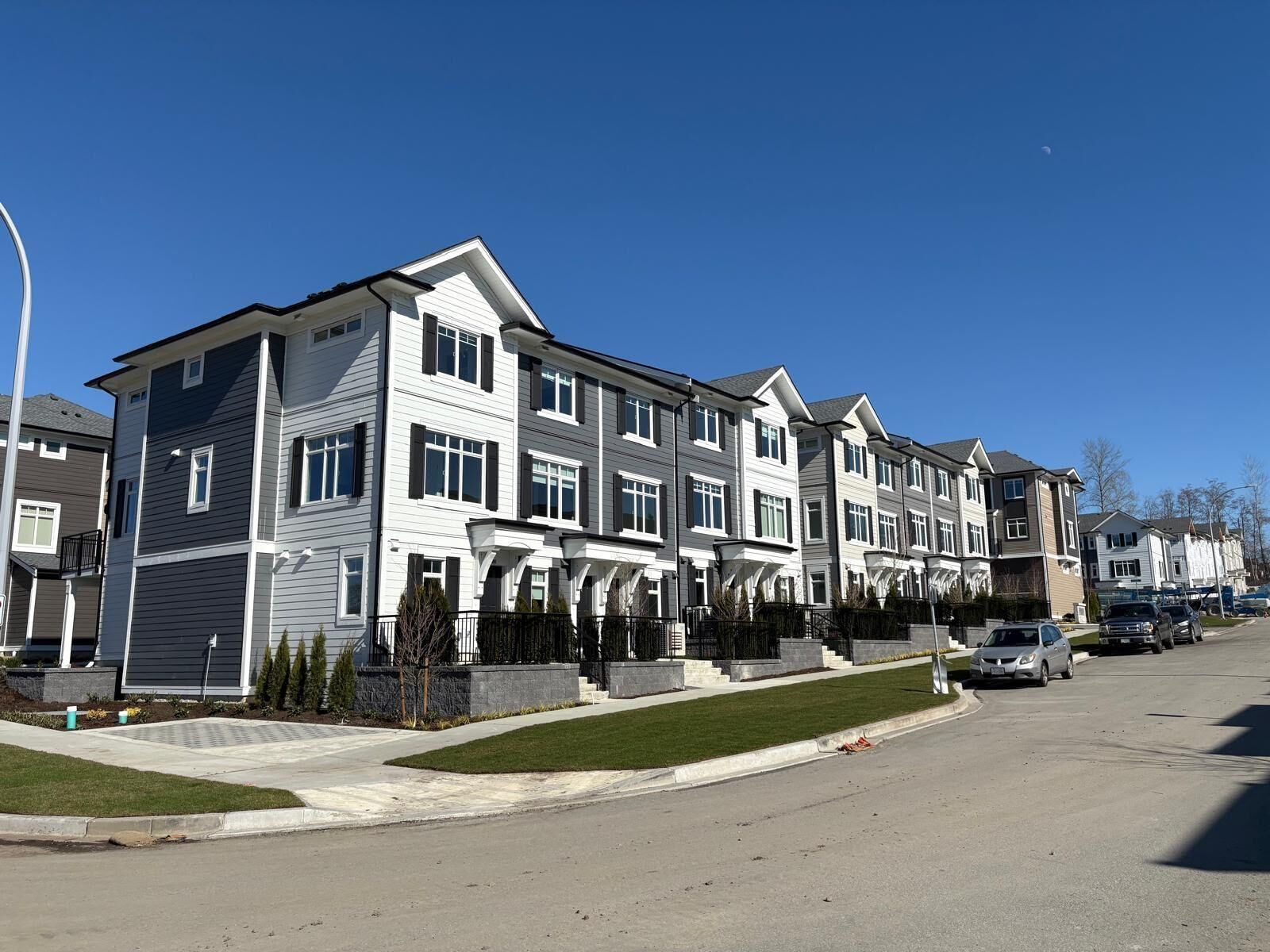Property Photo:  16325 21 Avenue  BC V3Z 1K6 
