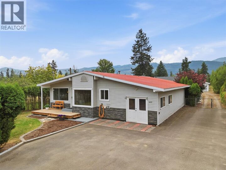 Property Photo:  4837 Dunn Lake Road  BC V0E 1E0 