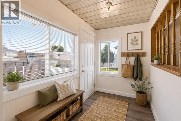 Property Photo: 2337 Coutlee Avenue BC V1K 1B8