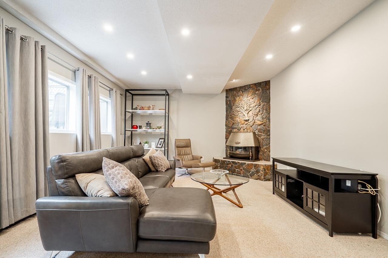 Property Photo:  5216 201A Street 30  BC V3A 1S4 