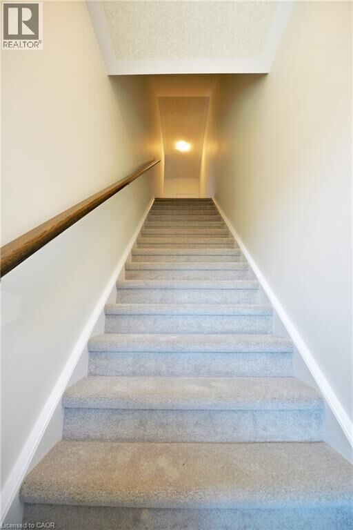 Property Photo:  261 Woodbine Avenue 58  ON N2R 0S7 
