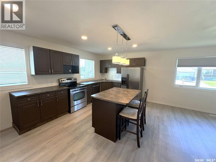 Property Photo: 27 Calvert Crescent SK S0K 2M0