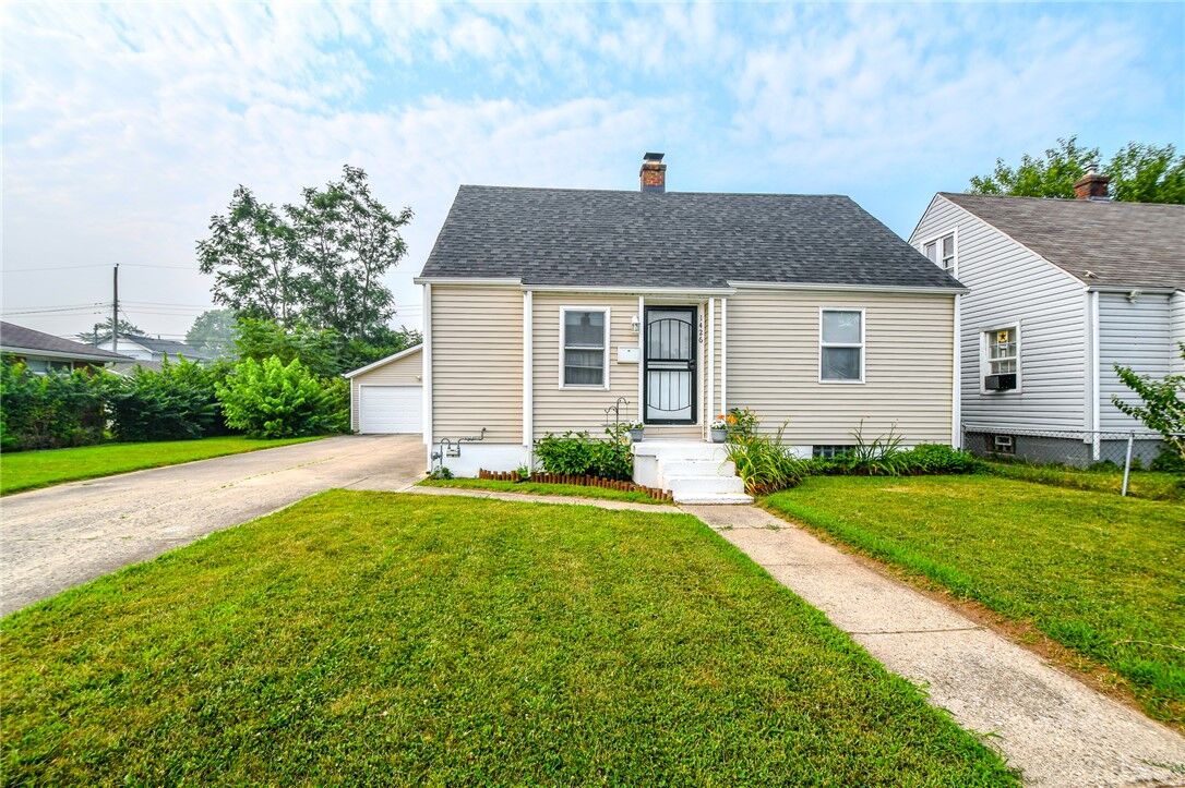 Property Photo: 1426 Steiner Avenue OH 45417