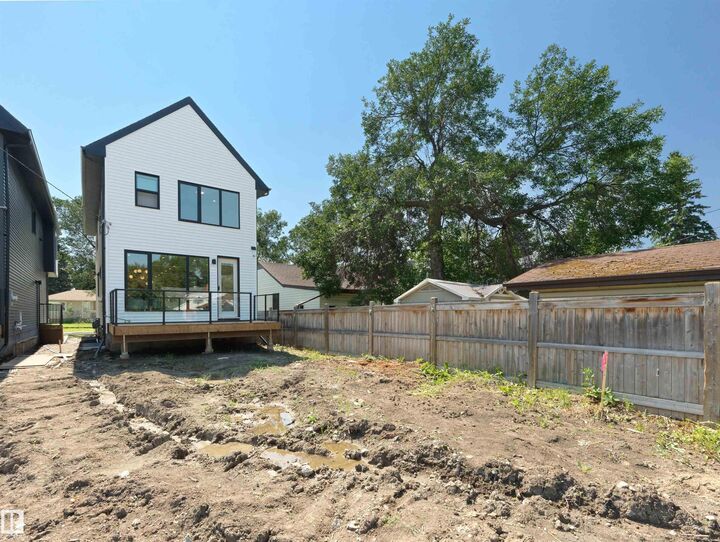Property Photo: 8136 77 Avenue NW AB T6C 0L2