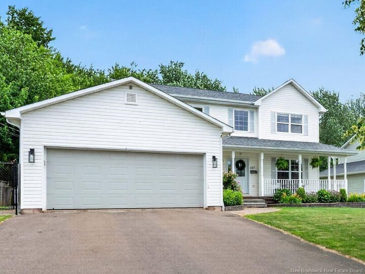 Property Photo:  127 Fairview Knoll Drive  NB E1A 6L2 