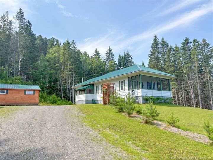 Property Photo:  65 Woodland Crescent  NB E7H 5H2 
