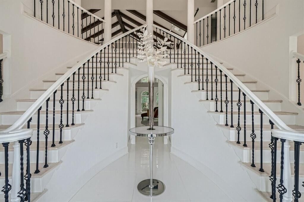 Property Photo: 425 Ferry Landing GA 30328