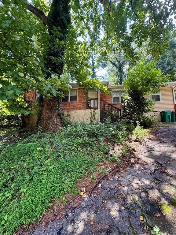 Property Photo: 2716 Whites Mill Road GA 30034