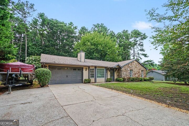 Property Photo: 2713 Post Oak Drive GA 30062