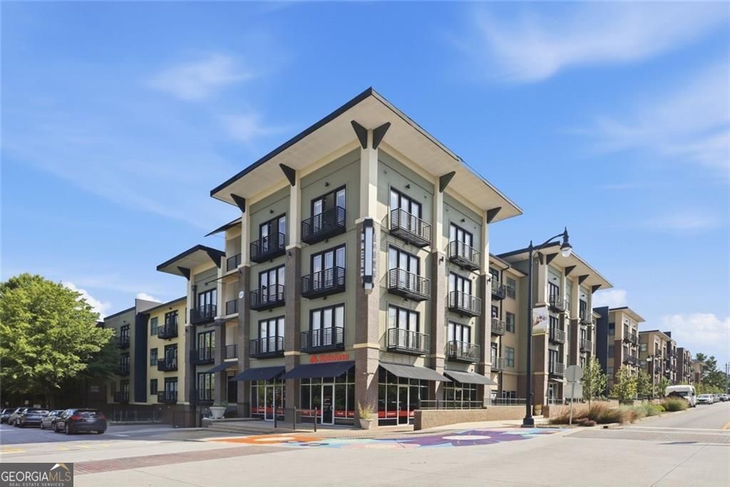 Property Photo:  5300 Peachtree Road 1204  GA 30341 