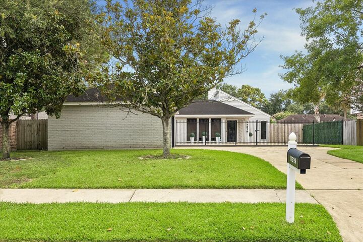 Property Photo: 11319 Olympia Drive TX 77077