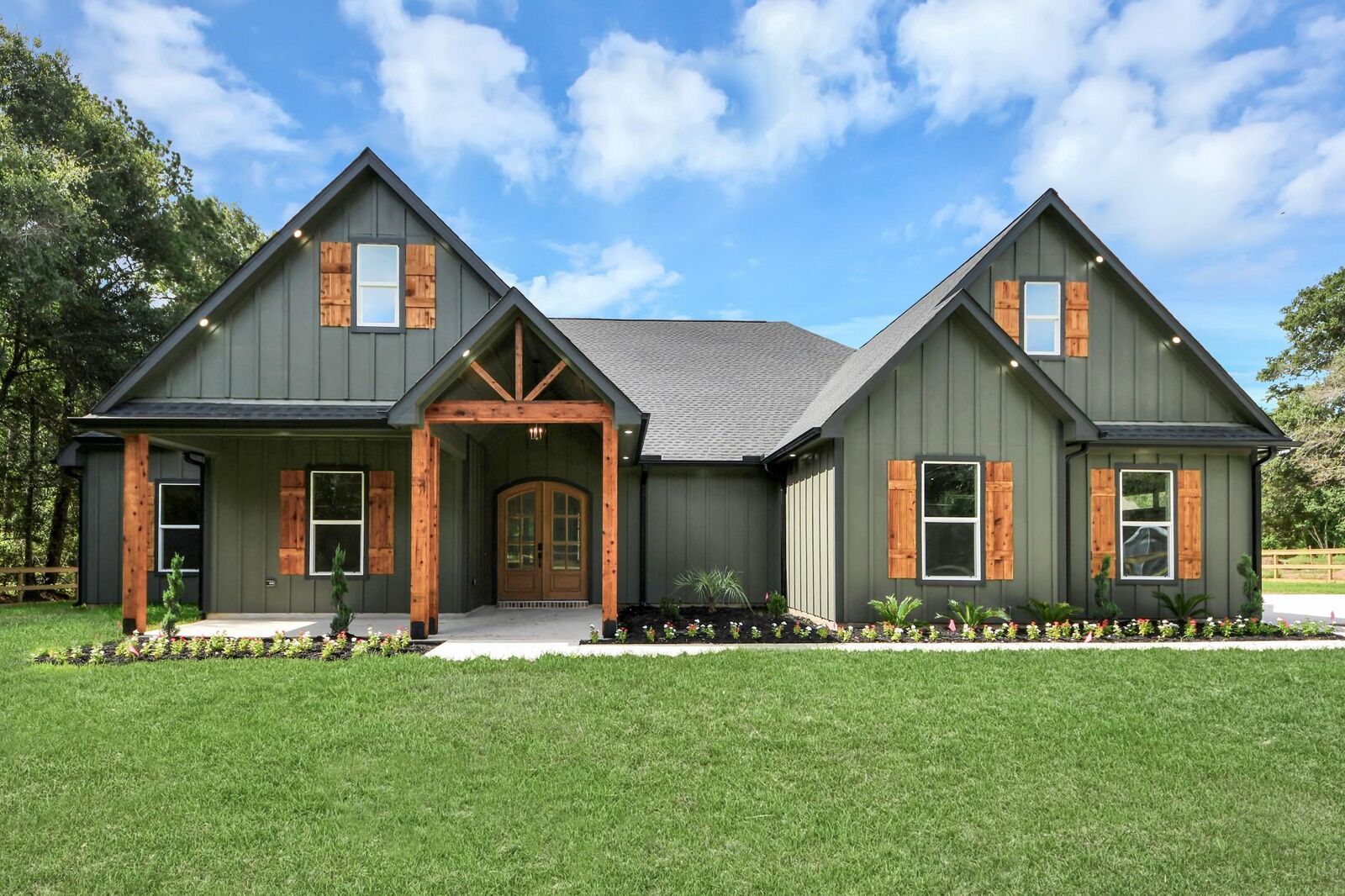 Property Photo: 11662 South Branch Dr TX 77363