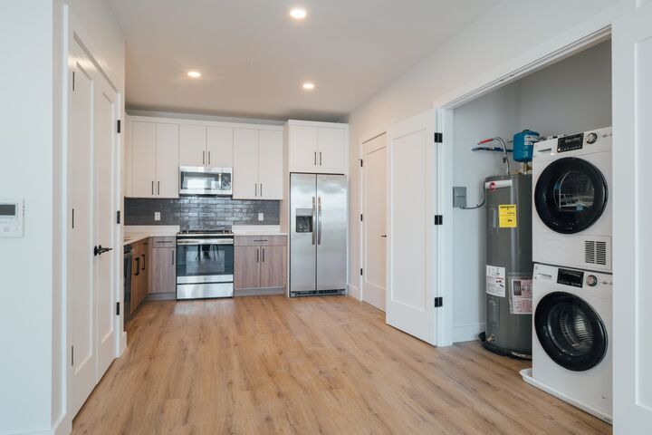 Property Photo: 67 Dr Martin L King Blvd 103 NJ 07104