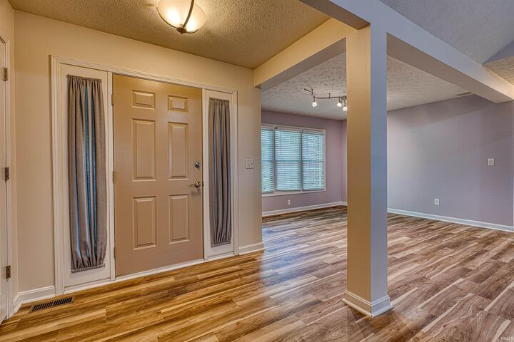 Property Photo: 4422 Summercreek Lane IN 47630