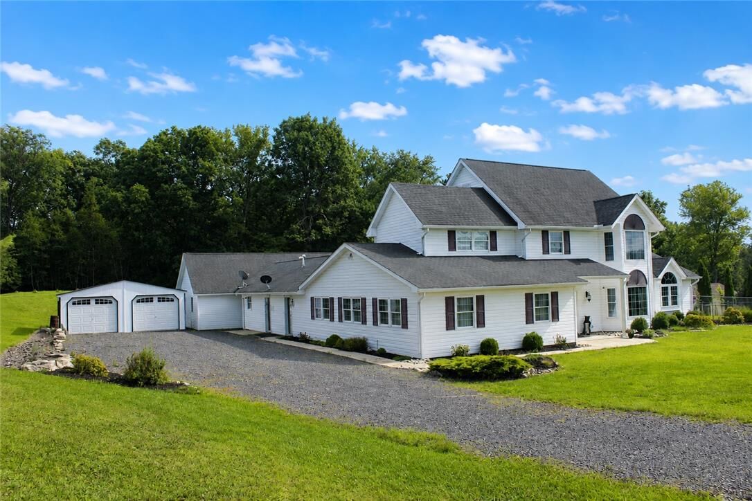 Property Photo: 203 Terrace Drive PA 18353