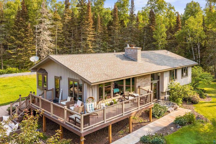 Property Photo:  1521 Highway 61 E  MN 55604 