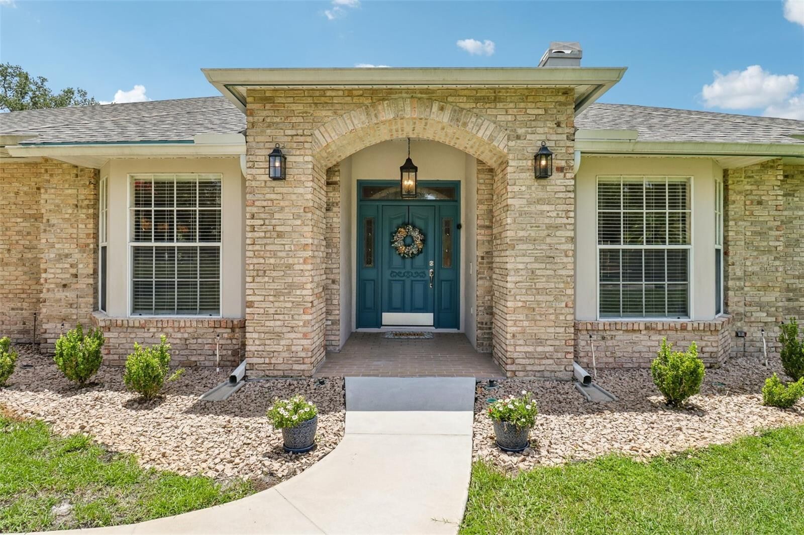 Property Photo:  1616 Regal Cove Court  FL 34744 