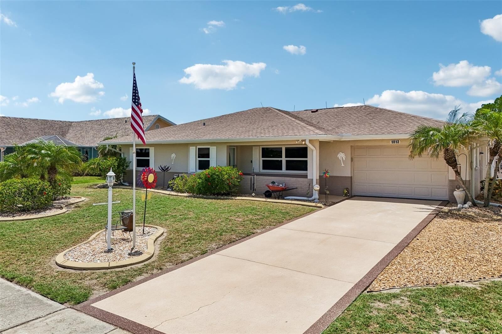 Property Photo: 1812 Fort Duquesna Drive FL 33573