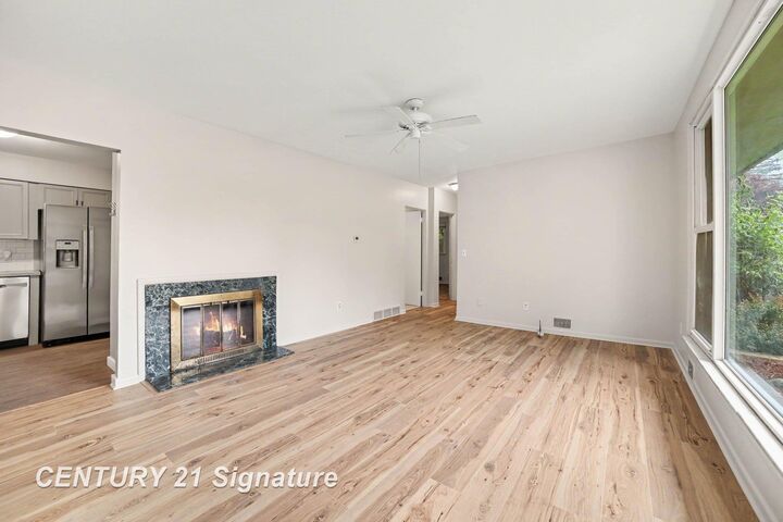 Property Photo: 4640 Wall Street MI 48638