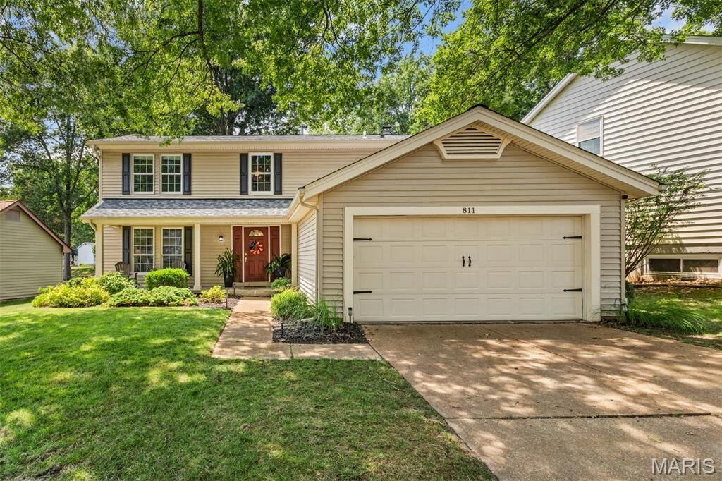 Property Photo:  811 Weatherwood  MO 63021 