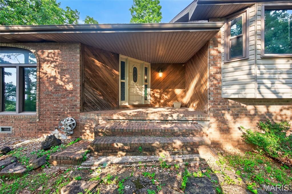 Property Photo: 468 White Clover Road MO 65757