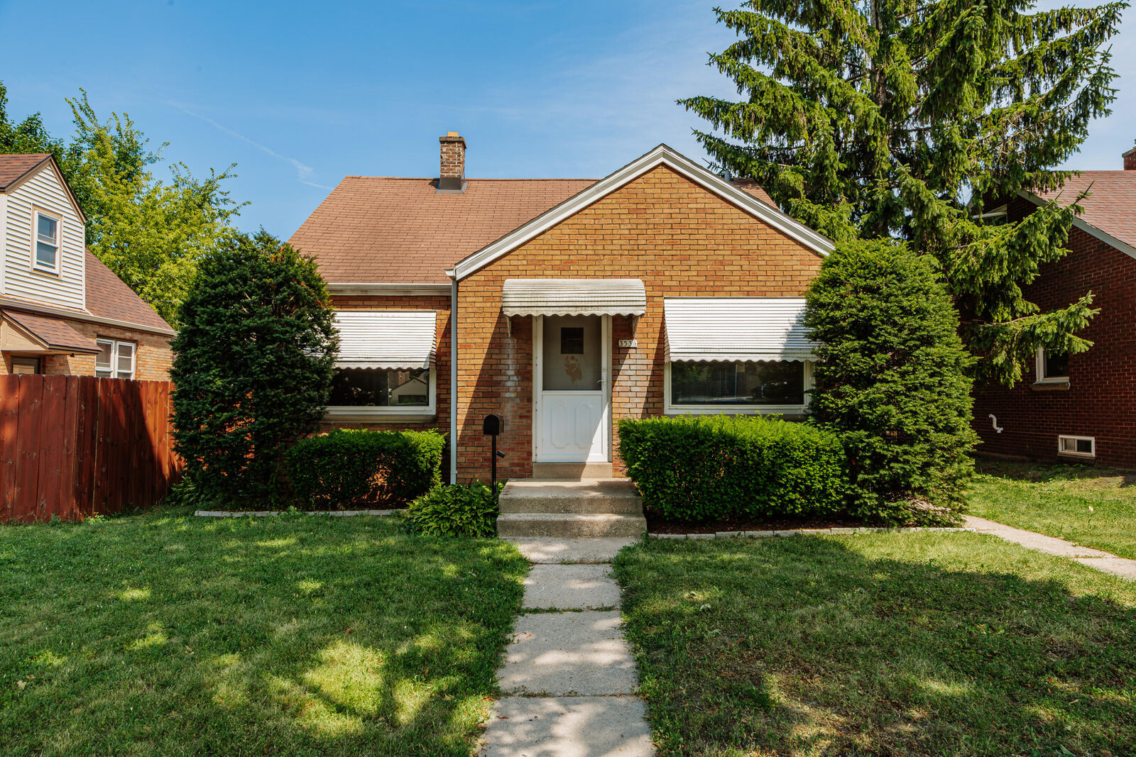 Property Photo:  3536 S 16th St  WI 53221 