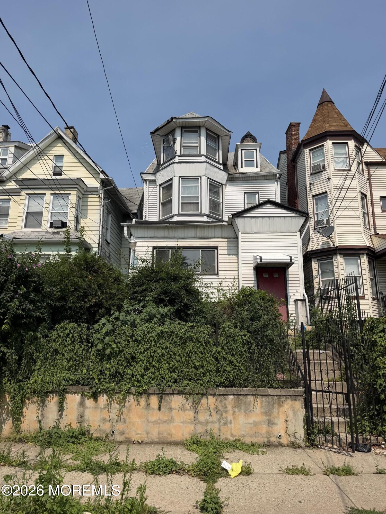 Property Photo:  444 Summer Avenue  NJ 07104 
