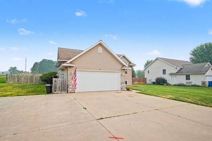Property Photo: 623 W 44th Street MI 49412