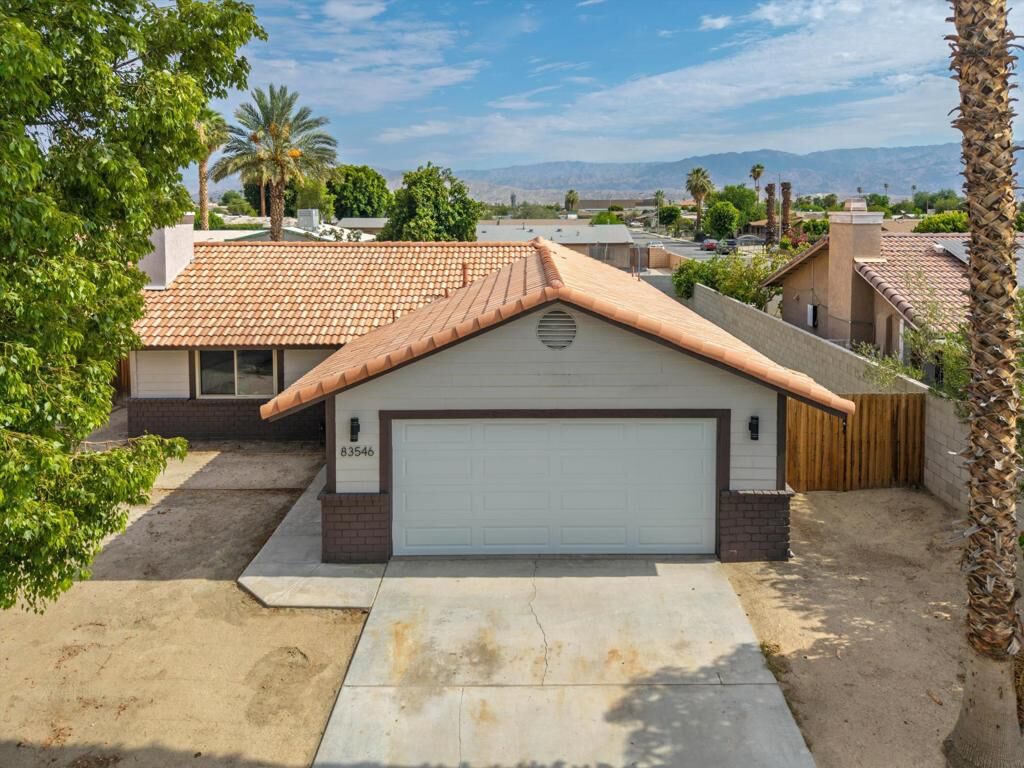 Property Photo:  83546 Denver Avenue  CA 92201 