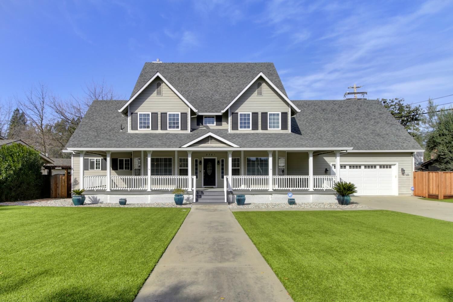 Property Photo: 2761 Creekside Lane CA 95821
