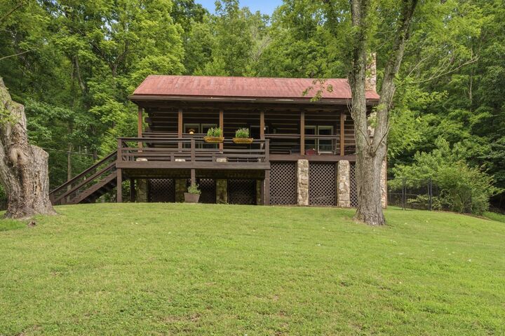 Property Photo: 1156 Langbrae Dr TN 37072