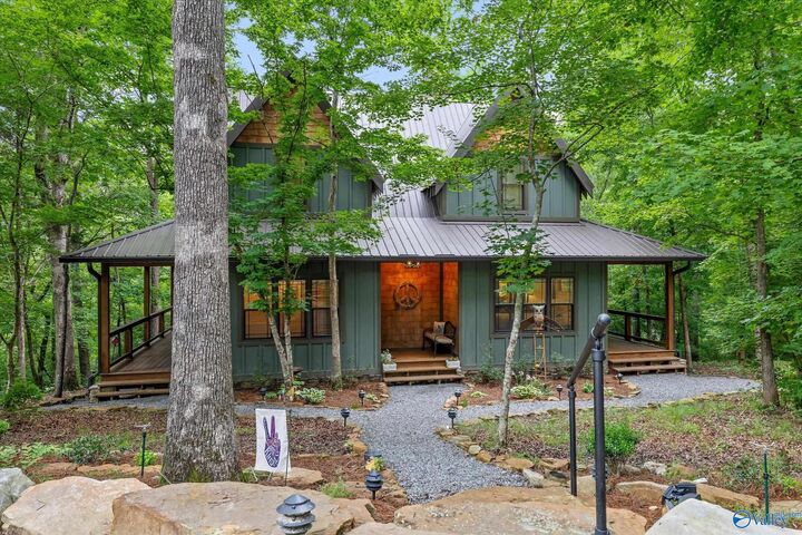 Property Photo: 409 Road 9050 AL 35984