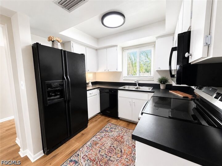 Property Photo:  2079 Barkeley Lane 13  FL 33907 