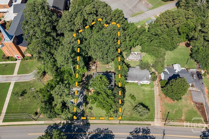 Property Photo: 1686 S Milledge Avenue GA 30606