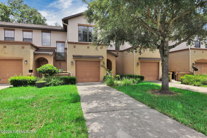 Property Photo:  5223 Brighton Park Lane  FL 32210 